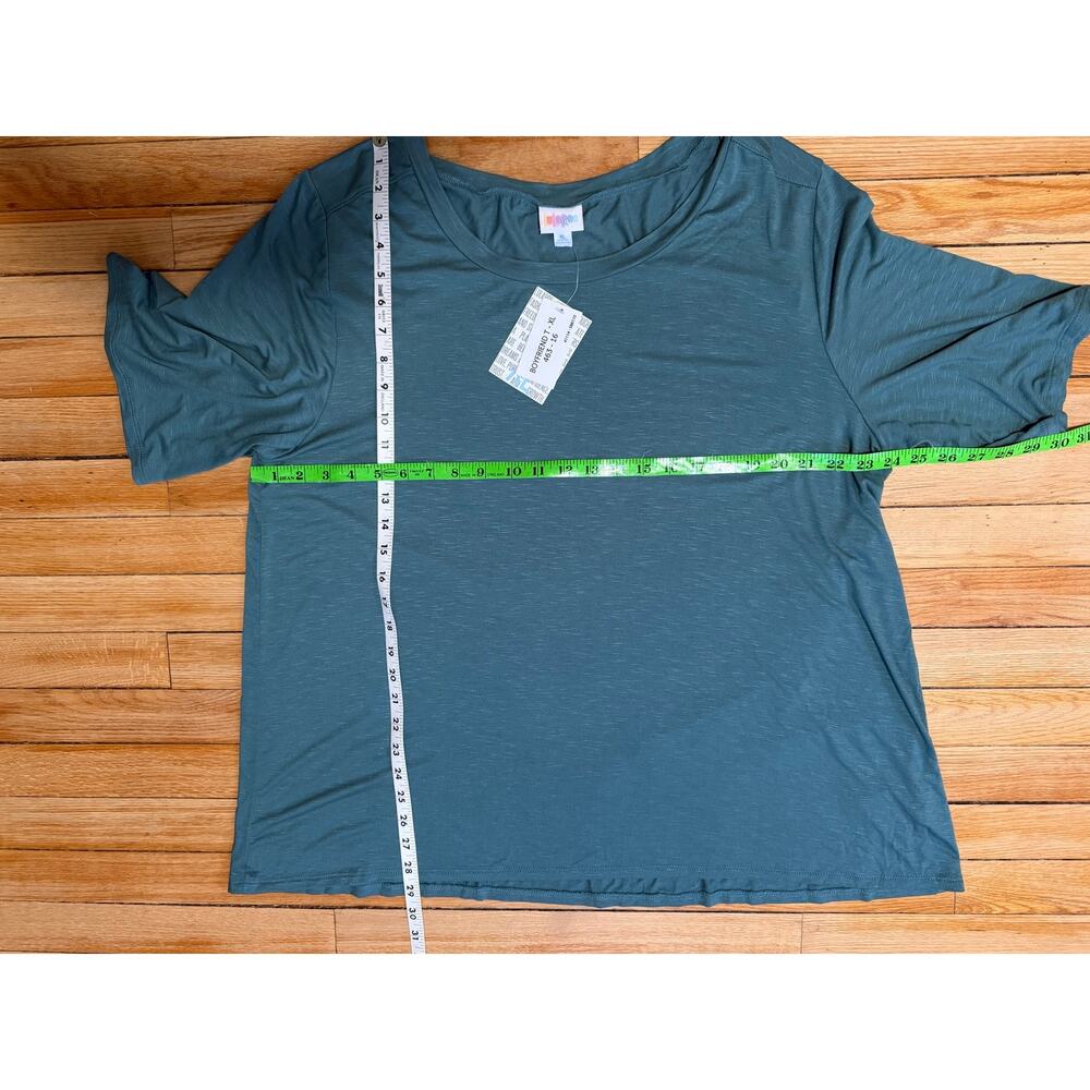 LulaRoe | NWT Green Teal Boyfriend T Shirt | Size Extra Large (18-20) - Picture 10 of 10